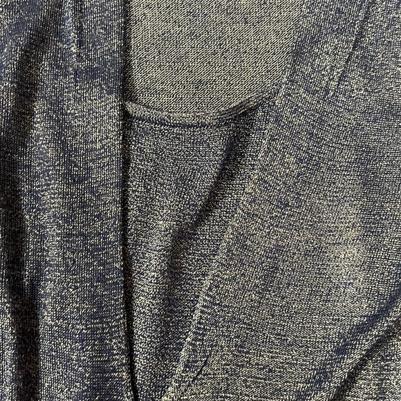 Blouse - Picture 4 of 8